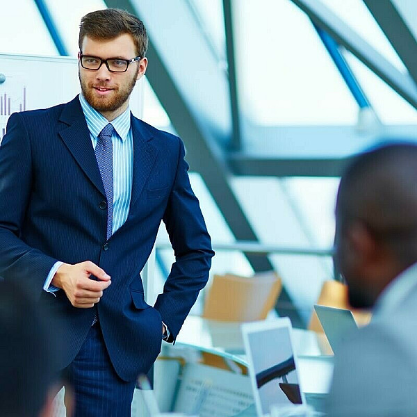 Wirtschaftsinformatiker im IT-Consulting: In beiden Welten zuhause ...