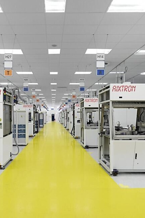 1757575332_726_Prod_front_2009_(1)