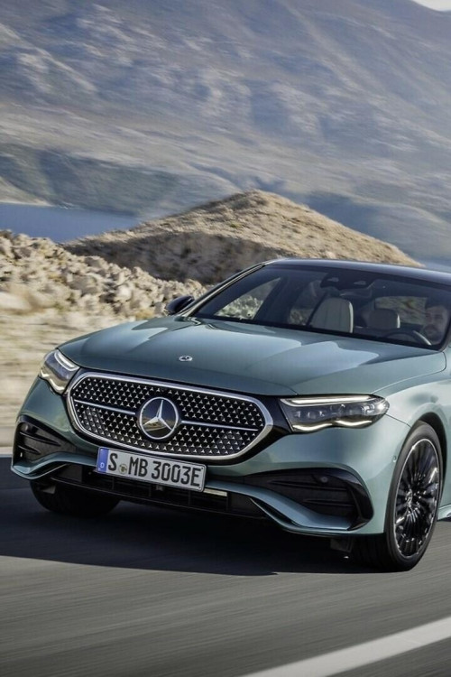 1742291326_mercedes-benz-e-klasse-2023-06-w1920xh1080-cutout