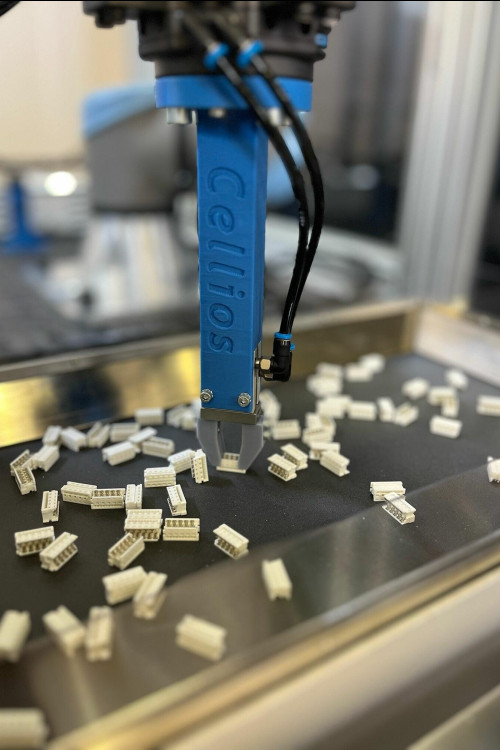 1746025808_Vereinzelung_Greifer_Cellios