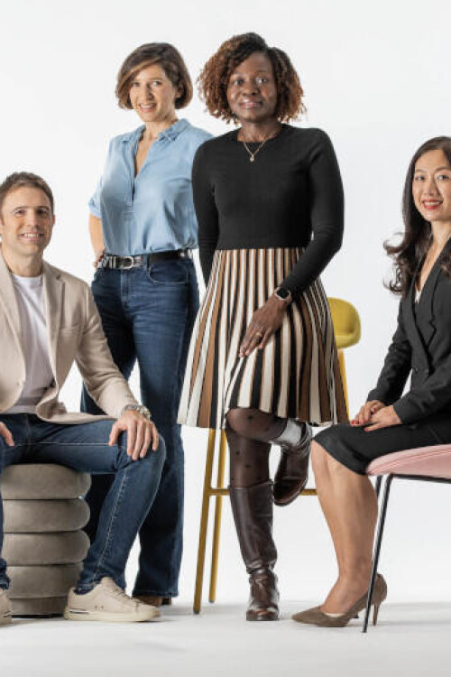 1759392836_Portrait-color-group-08-v4-2025