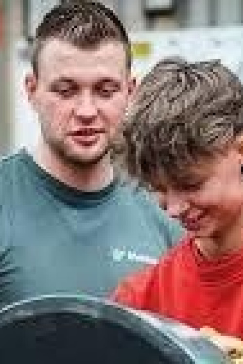 1761132556_rheinbahn_azubis